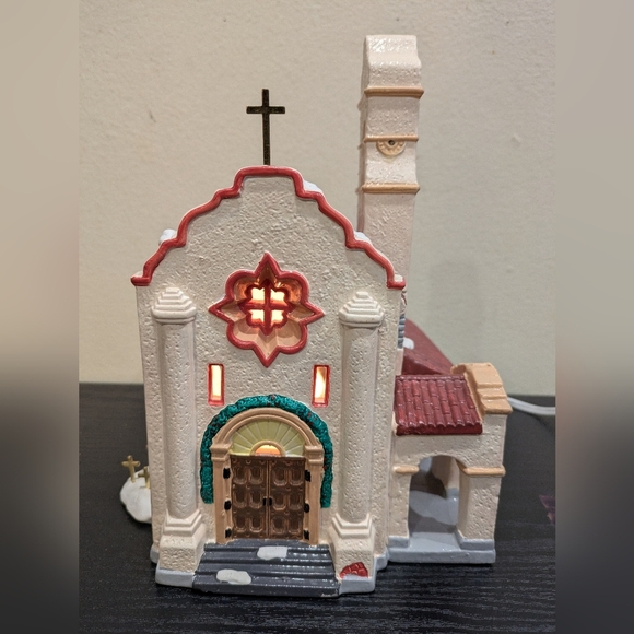 Department 56 Cream and  Spanish Mission Church Light Bulb Cord Not Included - Picture 1 of 13